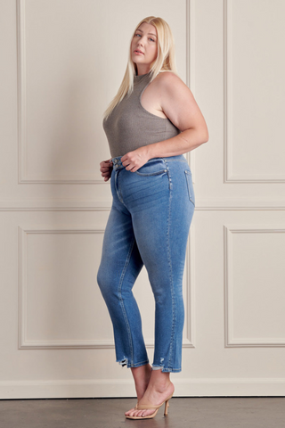 Plus Size, High Rise Slim Straight Jeans (Medium)